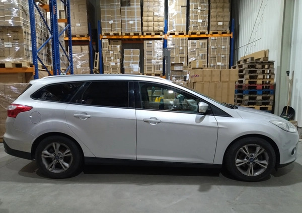 Ford Focus cena 9800 przebieg: 308000, rok produkcji 2013 z Kraków małe 154